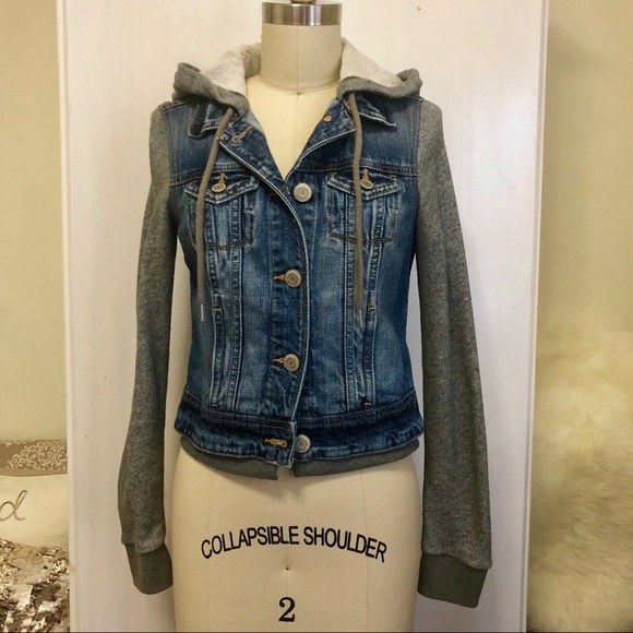 jean jacket with sleeve fabric